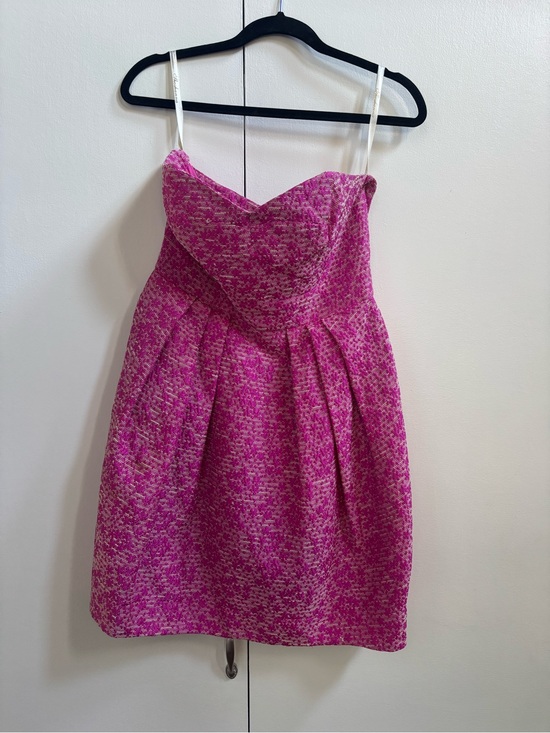 Shoshanna Dresses & Skirts - Shoshanna Strapless Pink Tweed Cocktail Dress